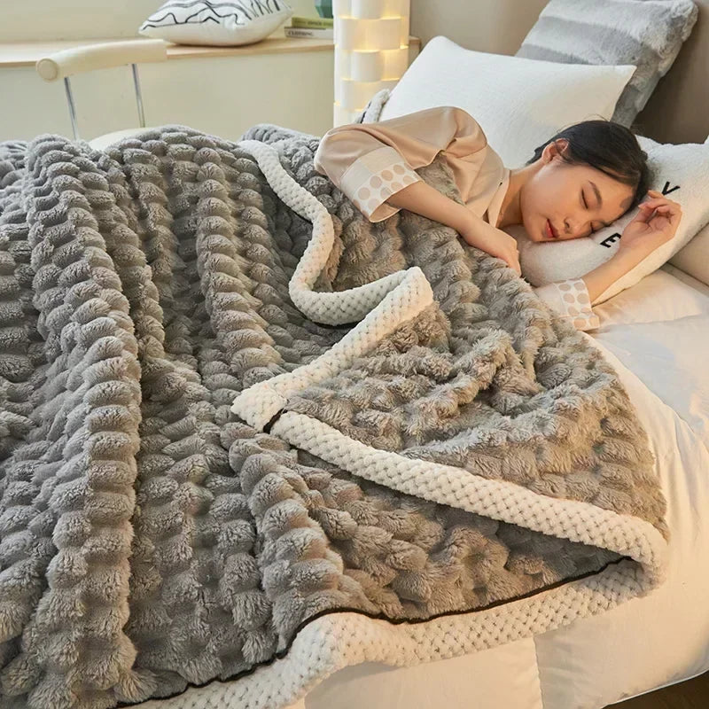 Samtelo | Kuscheldecke aus Turtle-Velours mit Anti-Pilling für Bett und Sofa