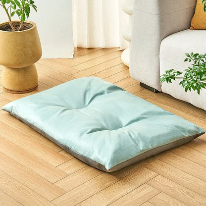 Cooling Bed for Dogs | Comfortable & Bite-Resistant | Water-Repellent | CoolFlow DualTech™ | Various Sizes