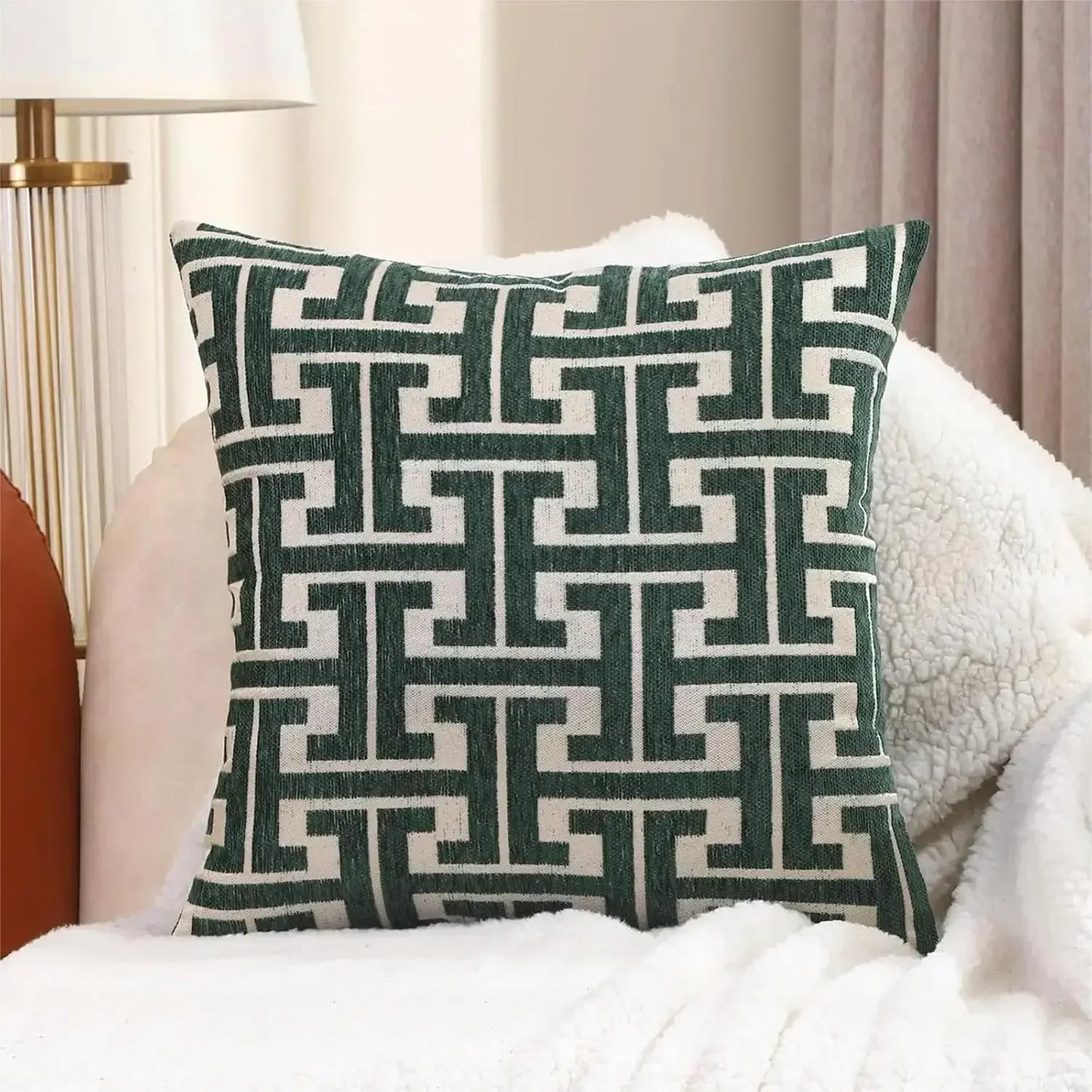 Amarae – Housse de coussin décorative brodée sans rembourrage pour canapé et salon