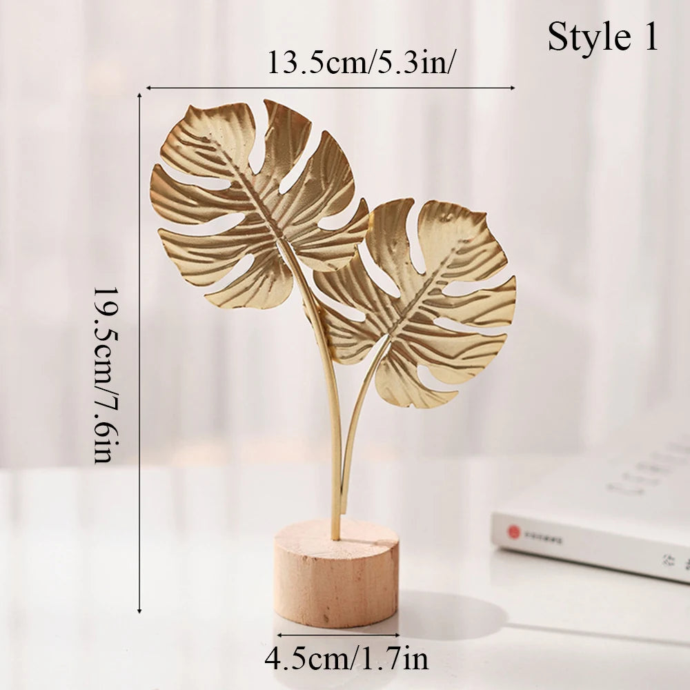 Aurelia Ginkka | Gilded ginkgo leaf sculpture for home & office décor