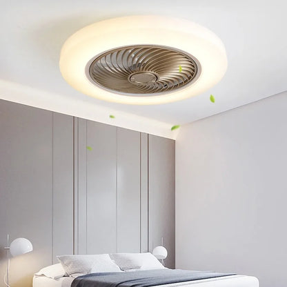 Aeralis Fold | Intelligens mennyezeti ventilátor világítással és behúzható lapátokkal – csendes és távirányítható