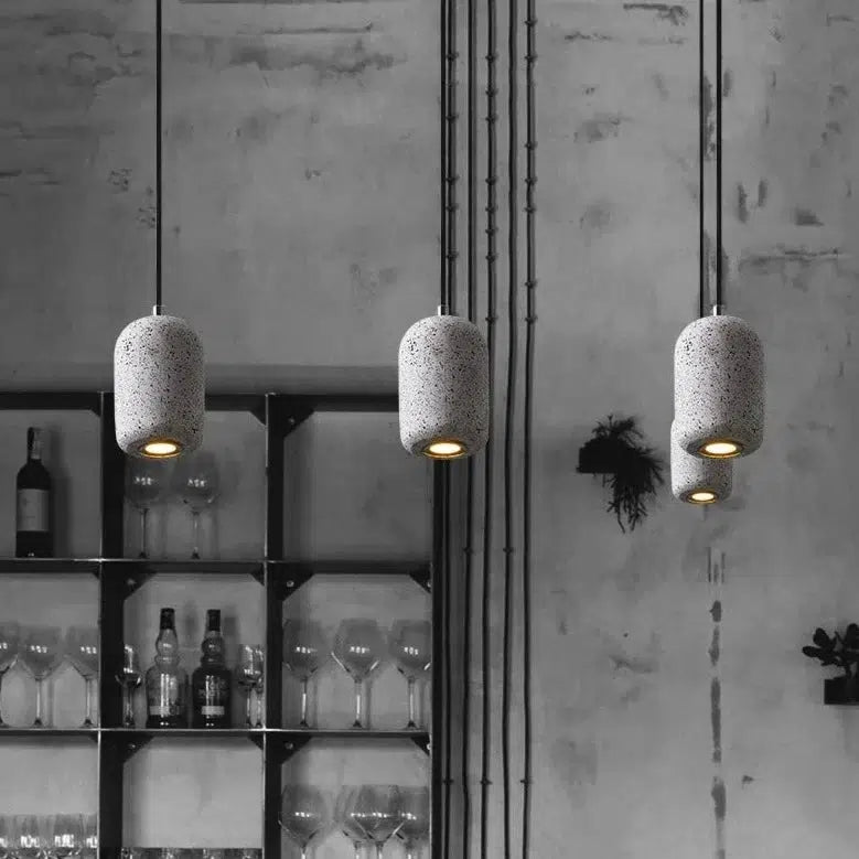 Kiva Cast | lampada a sospensione in cemento dal design industriale con tecnologia LED