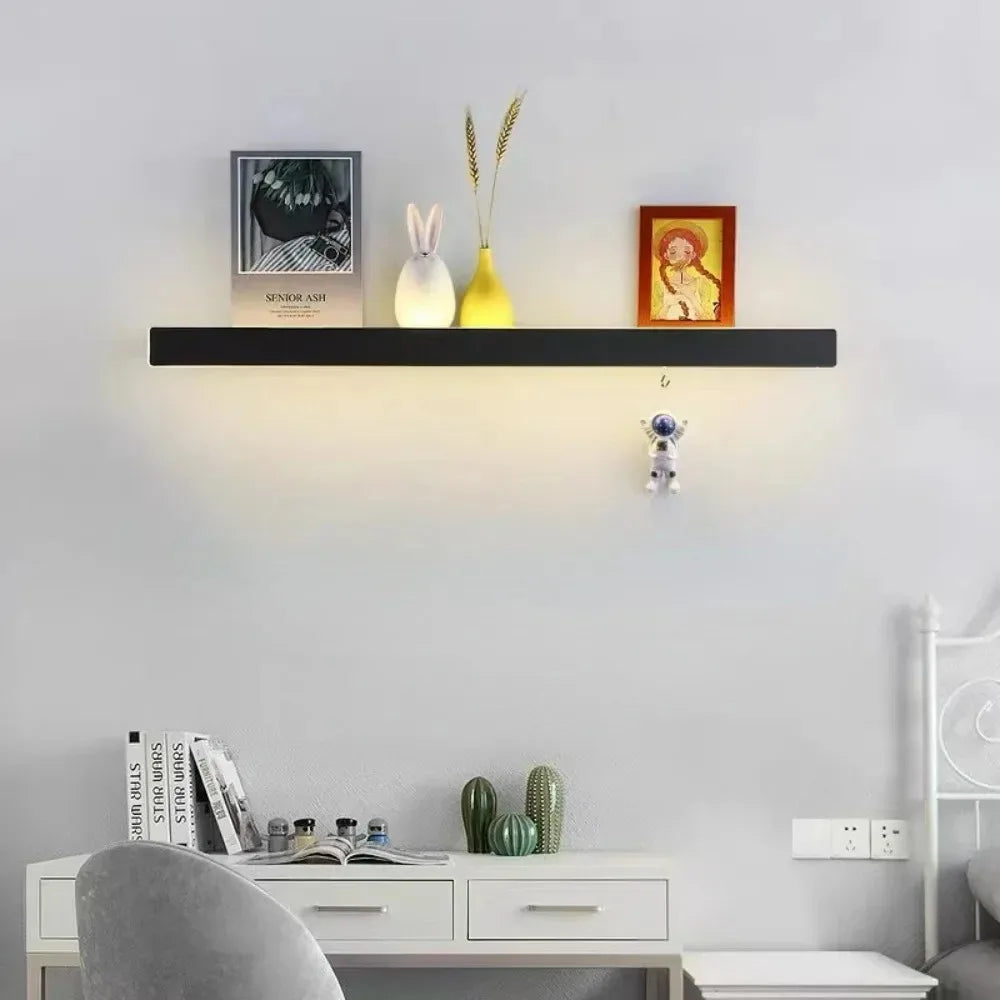 Luntheris | Applique LED moderna con mensola notturna integrata