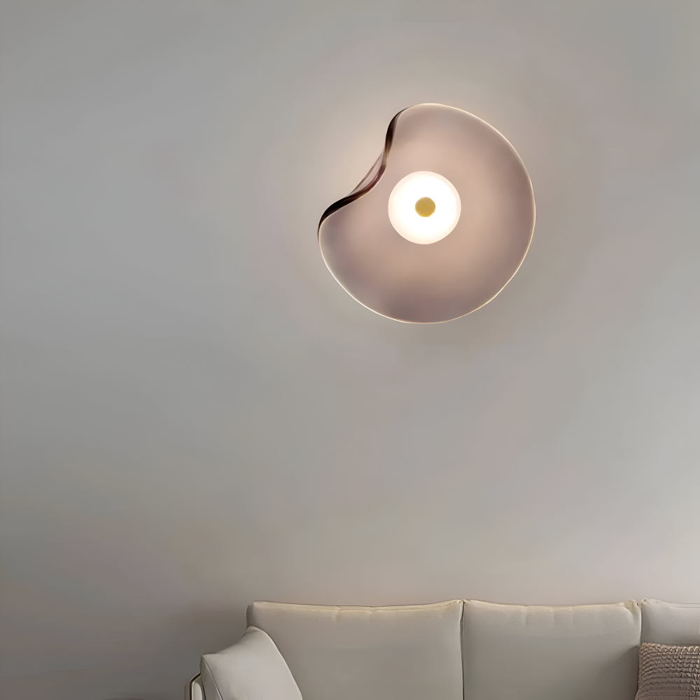 NordLume – Gebogene Glas-Wandleuchte im Skandinavisch-Japandi-Stil mit LED-Beleuchtung