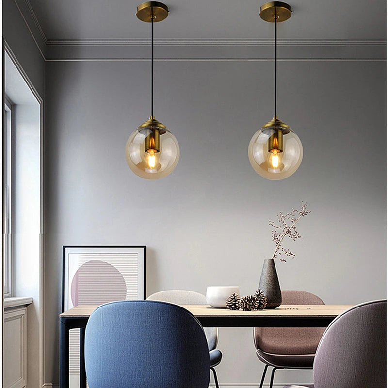 Solvyn Era | Lampada a sospensione LED in vetro con accento metallico per camera da letto e zona pranzo