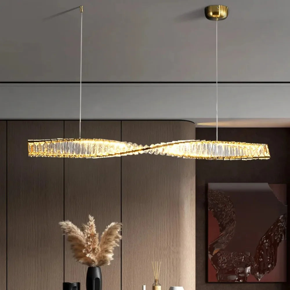 Astrion | Lampada a sospensione LED moderna con cristalli e design a spirale per tavolo da pranzo