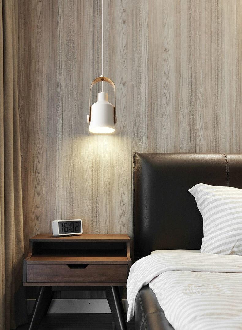 Nordevia | Lampada a sospensione in legno e metallo dal design nordico