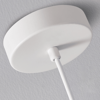 Nordevia | Lampada a sospensione in legno e metallo dal design nordico