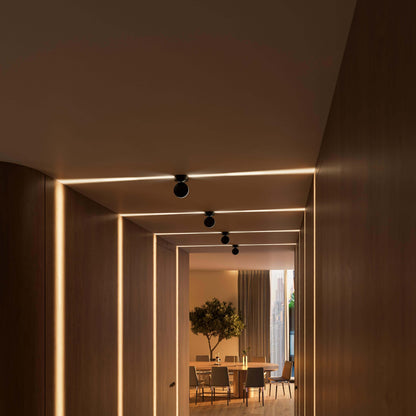 LuxeBeam | LED Wandleuchte innen mit 360° drehbarem Lichtelement