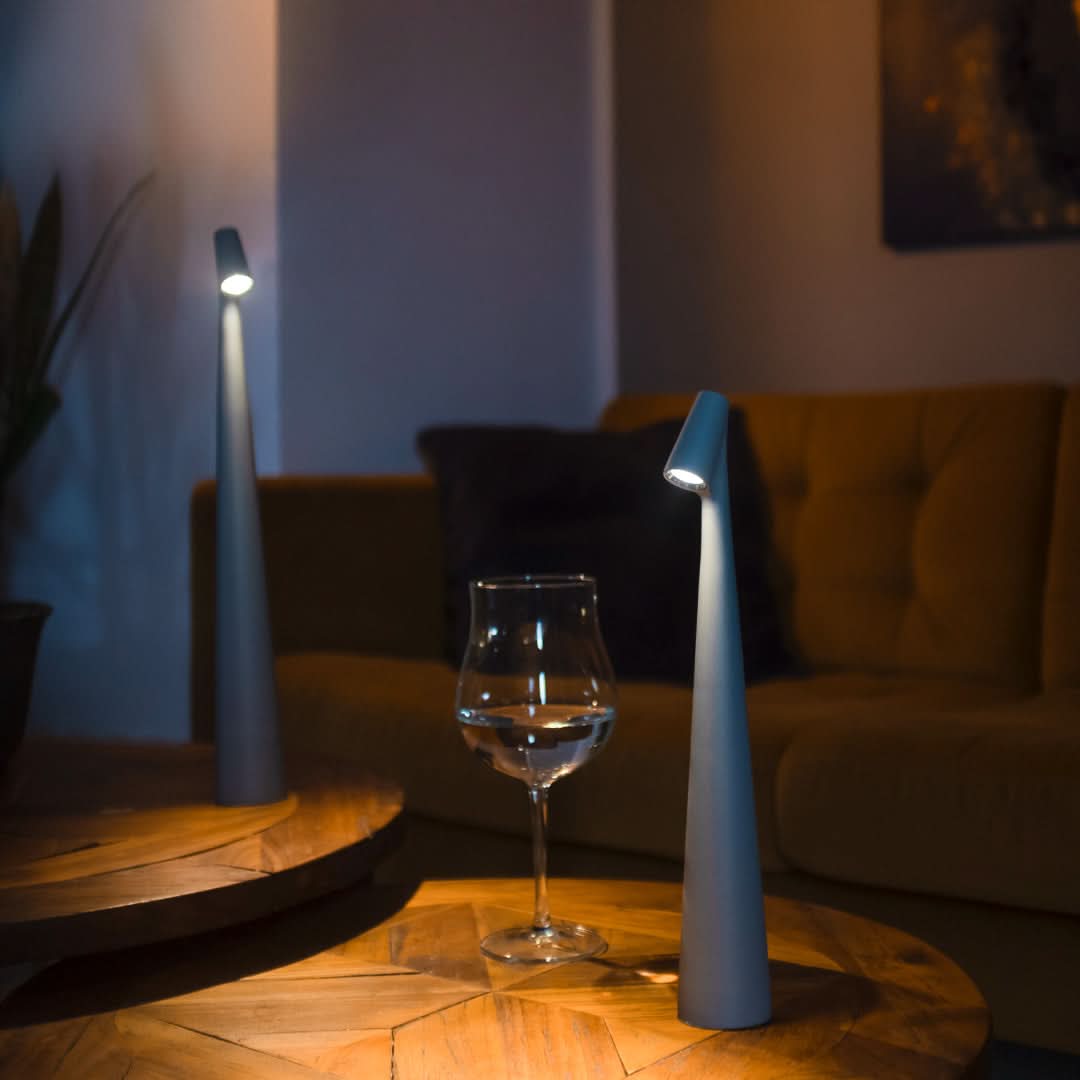 Feneno | Kabellose LED Tischlampe aus Metall mit 3-Stufen Touch-Dimmung