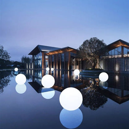 Aurora Sphere | Wodoodporna kula LED z zmiennym kolorem do wnętrz i na zewnątrz