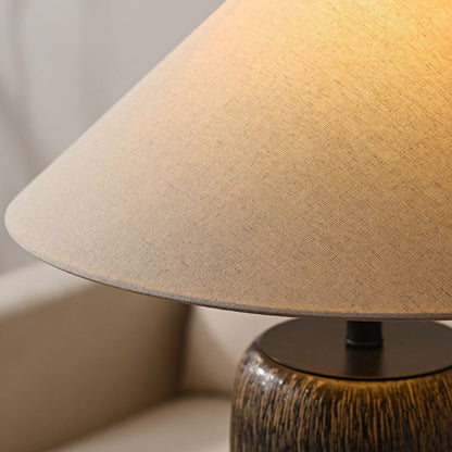 Norvyn Root | Lampada da terra scandinava in legno invecchiato con paralume in tessuto