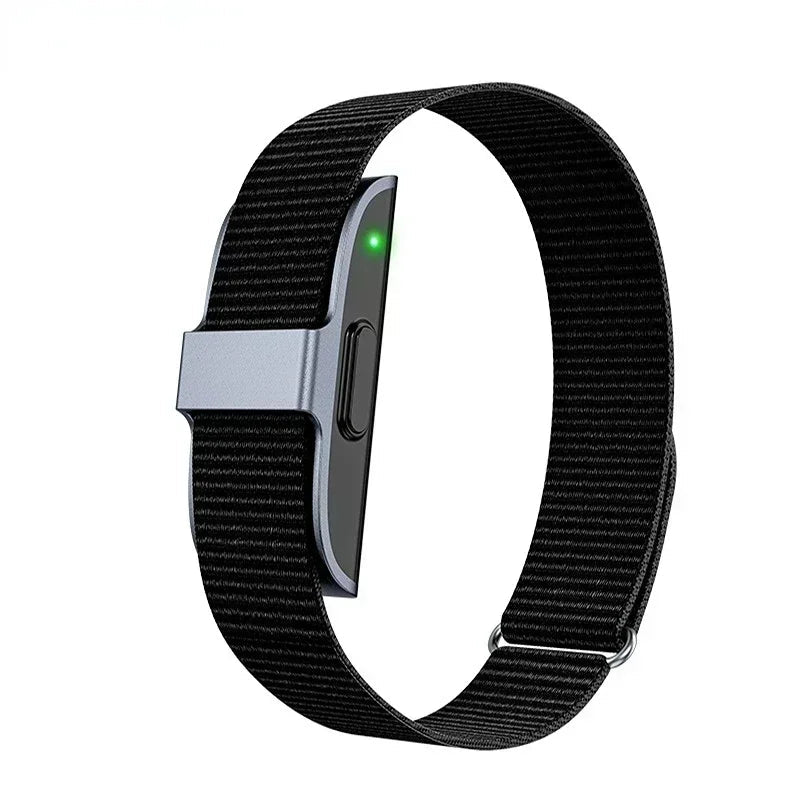 WellnessTracker | Fitness-Armband mit Schrittzähler 1