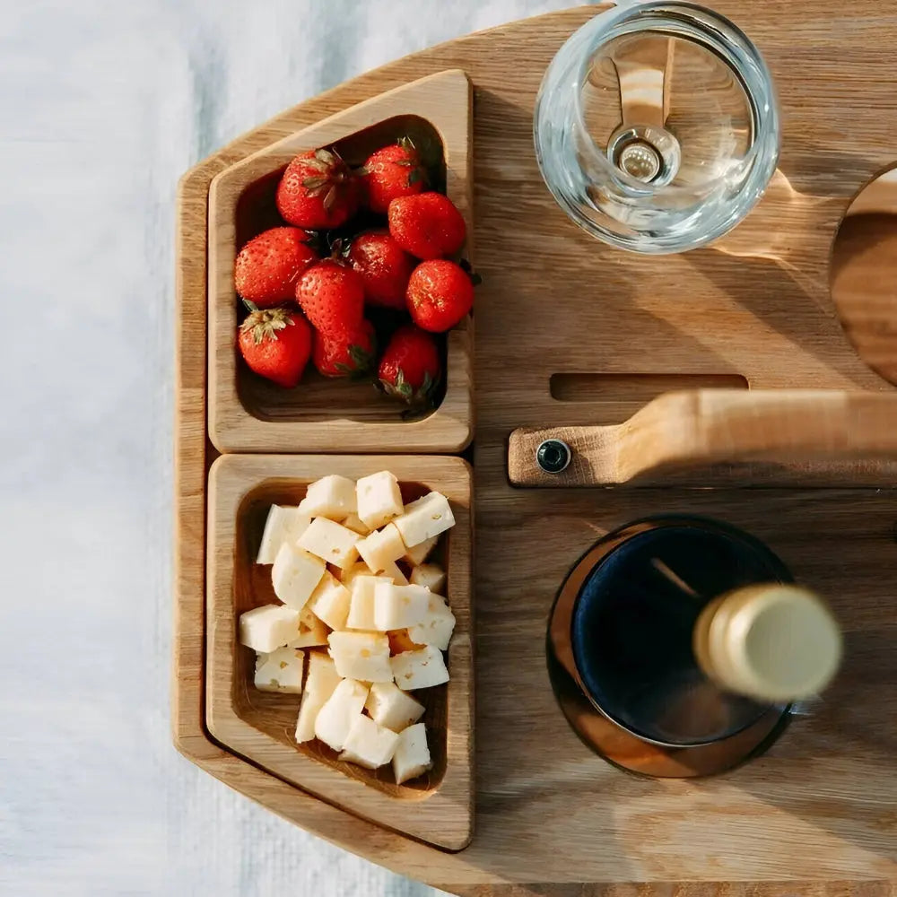 Zorenza | Klappbarer Picknicktisch aus Holz mit Wein- und Snackfächern 5
