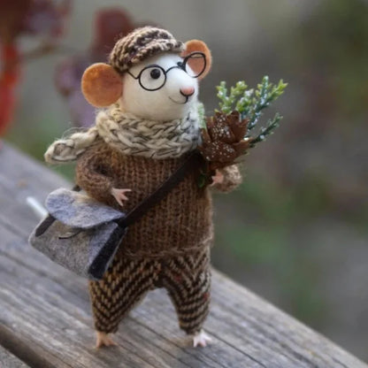 Pipsela | Handgefertigter Weihnachtsanhänger Filzmaus aus Wolle, 7,5 cm