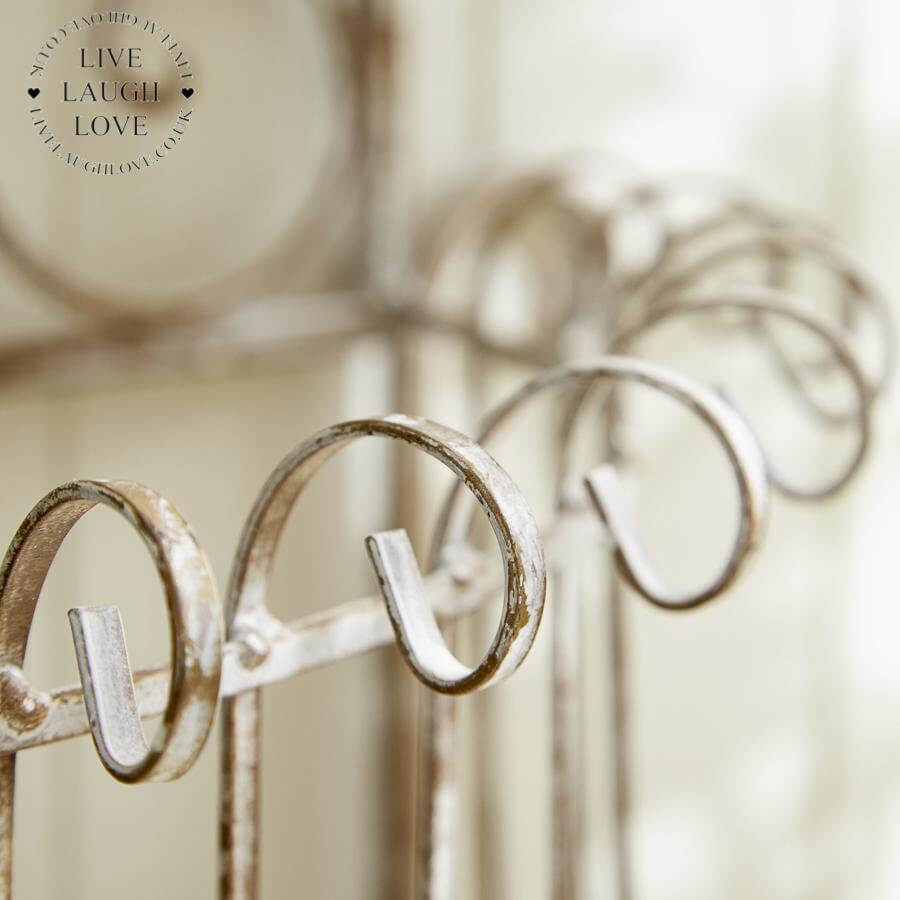 Arcelia | Wand Pflanzkorb aus Metall in Bogenform mit Ornamenten
