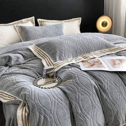 Strivana | Set di biancheria da letto invernale da 4 pezzi in cotone a righe