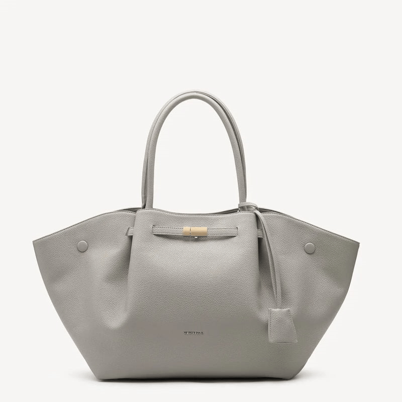 Carisse | Borsa da donna con manici in similpelle PU, chiusura magnetica e ciondolo