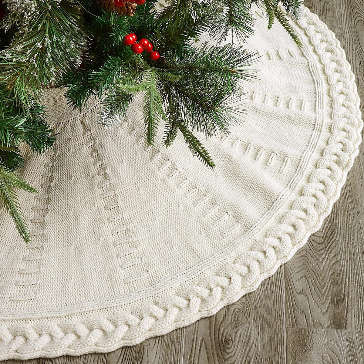 Weihnachtsbaumrock | Strick-Baumdecke aus Wolle in Rot & Weiß | Traditionelle Weihnachtsdekoration