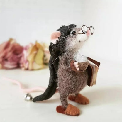 Pipsela | Handgefertigter Weihnachtsanhänger Filzmaus aus Wolle, 7,5 cm