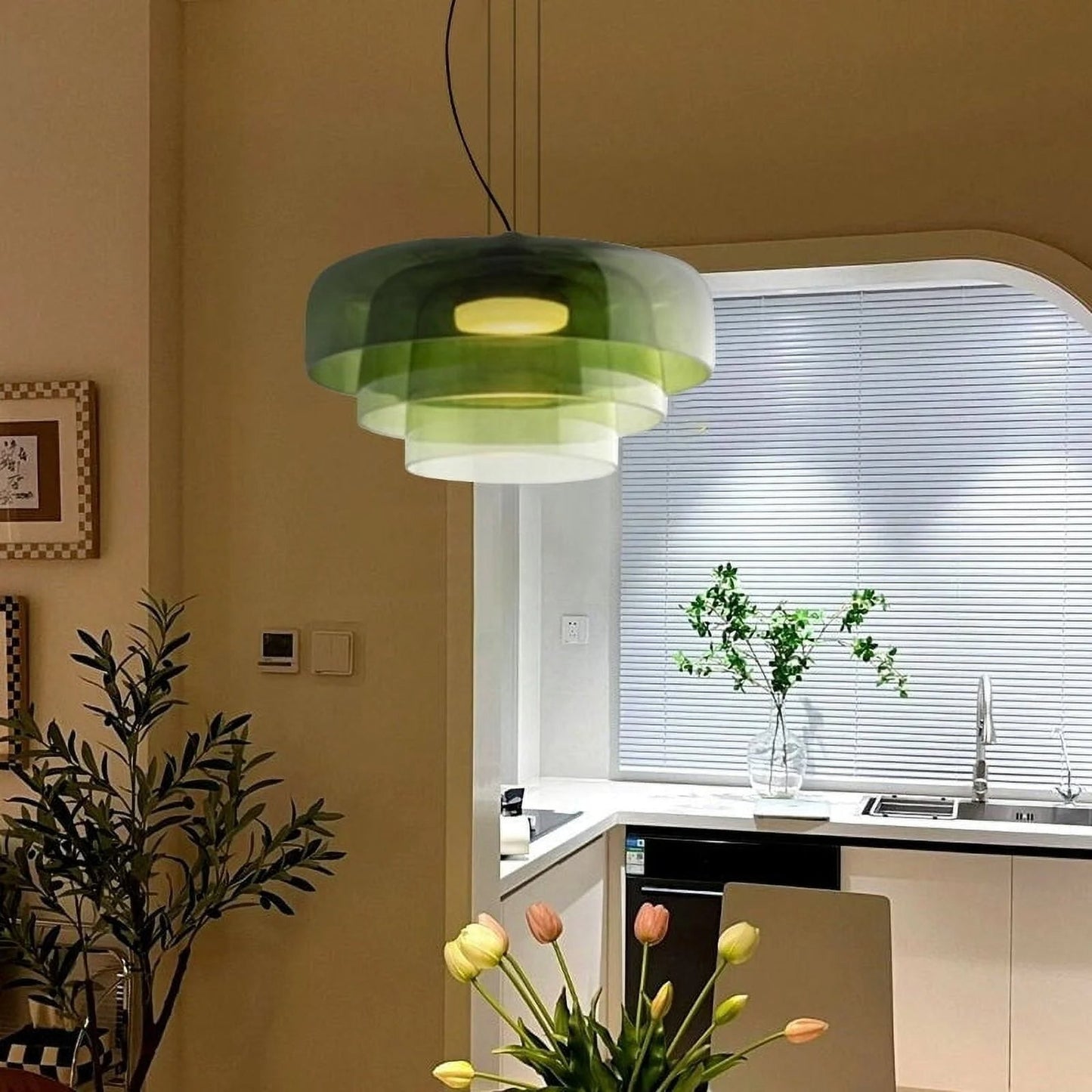 Veylum | Lampada a sospensione scandinava in vetro con paralume opalino