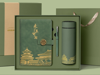 Palasto | Cadeaux de Noël pour collègues : carnet et stylo ou bouteille isotherme