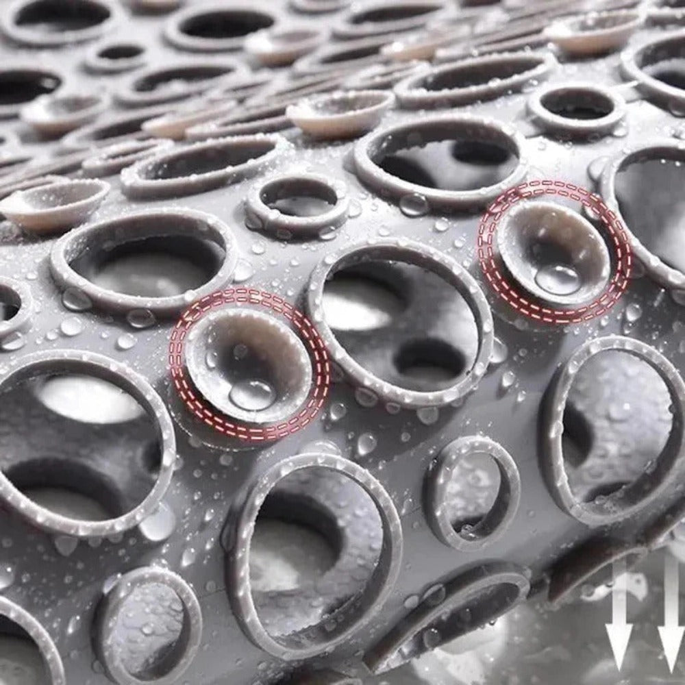 Silvra | Non-Slip Shower Mat with Suction Cups and Quick-Dry Design