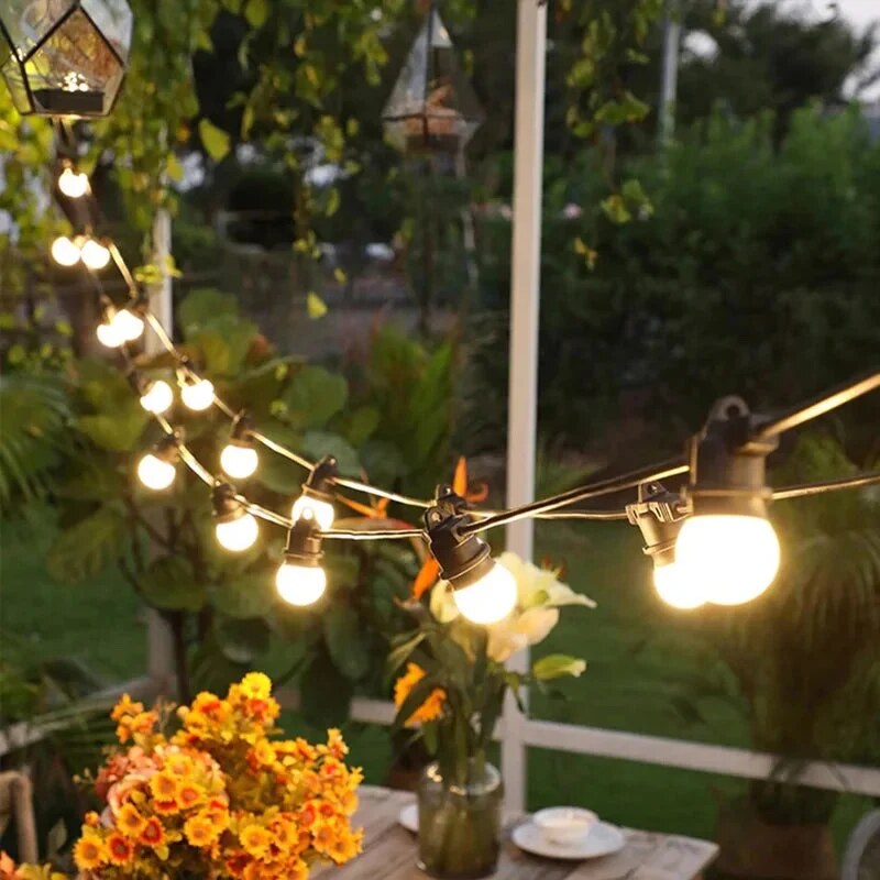 Gardiva | Wasserdichte LED-Lichterkette mit G50-Glühbirnen für Garten