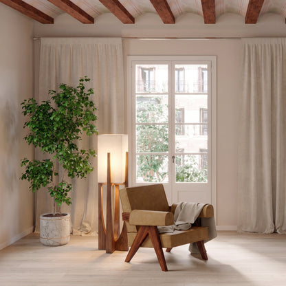 Tenvori | Stehlampe mit Stoffschirm und Holzfuß im Wabi-Sabi-Stil, E27