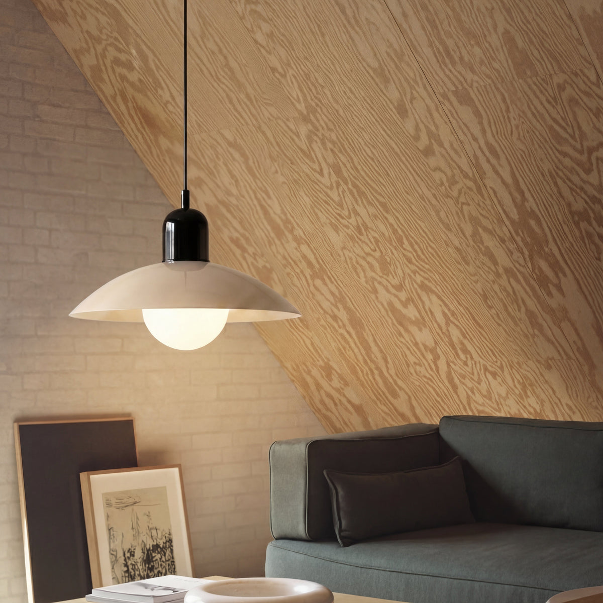 Dolcina | Pendelleuchte aus Eisen mit zweifarbigem Schirm, Ø 32 cm, 150 cm Kabel