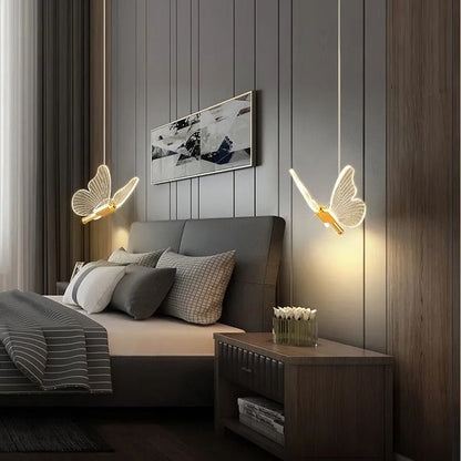 Elira Fléur | lampada a sospensione con delicato design a farfalla