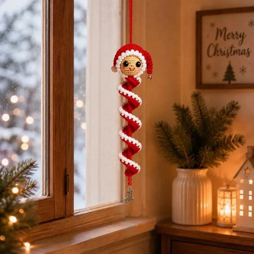 Crochiva | Crochet Christmas Decoration, DIY Kit for Spiral Ornaments with Hanging Loop