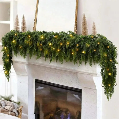 Tannova | Fir Garland with LED String Lights, 2.7 m, Made of PVC for Indoor Use